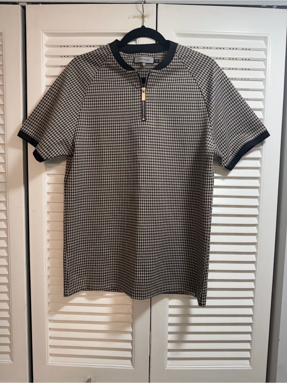 MAUVAIS  Black & Beige Houndstooth Half-Zip Polo